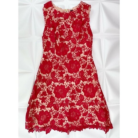 Label by Five Twelve Neiman Marcus Sz 10 Red Lace Crochet Dress Formal Cocktail - Picture 3 of 8